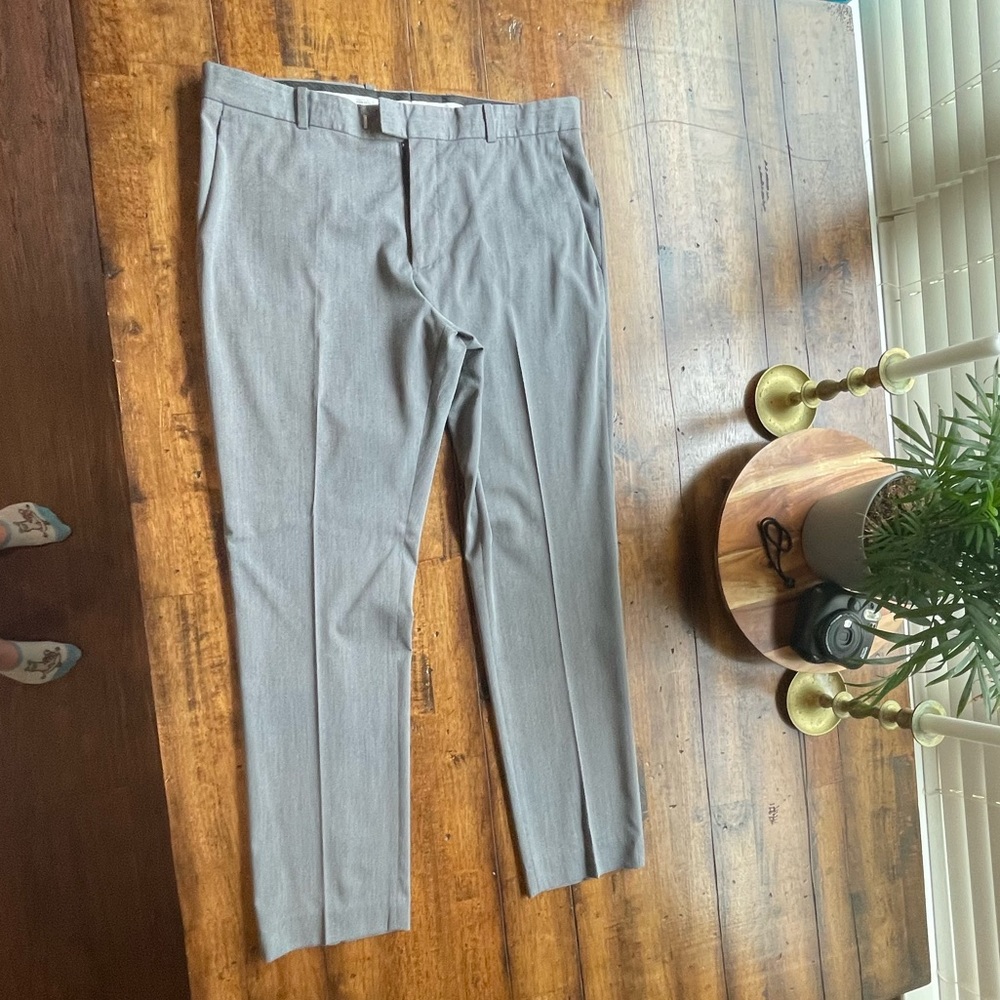 Mens Perry Ellis Portfolio grey slim fit dress pants - 34x30